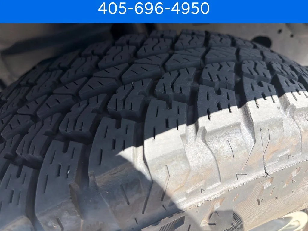 Pre-Owned 2022 Jeep Wrangler Unlimited Sahara Altitude