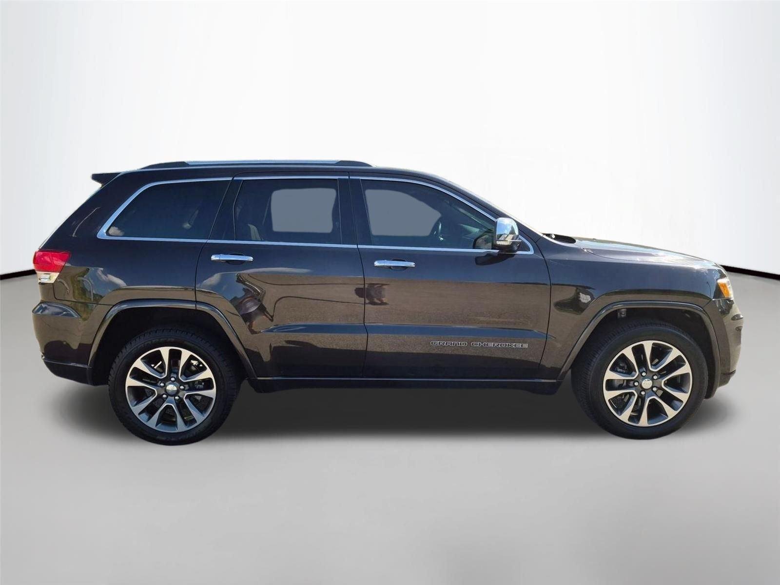 Used 2017 Walnut Brown Jeep Overland image 4
