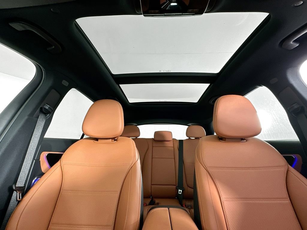New 2026 Polar White Mercedes-Benz GLC 300 image 57