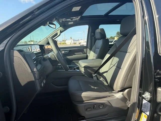 New 2026 Black Chevrolet Z71 image 7