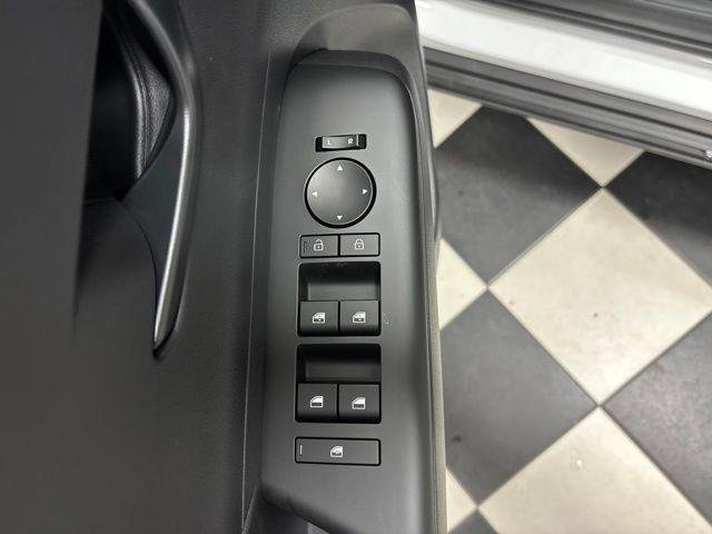 New 2026 White Hyundai SEL Sport AWD image 11