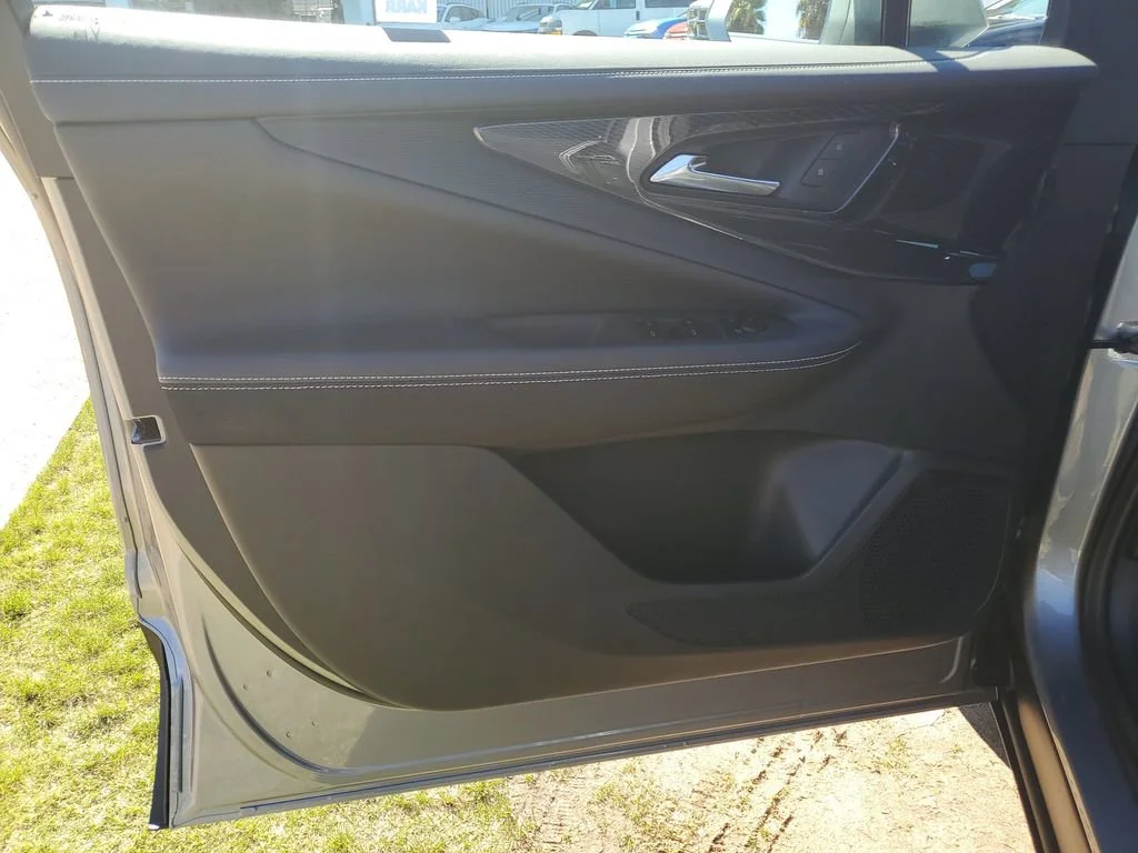 2026 Chevrolet Blazer EV LT - Photo 18