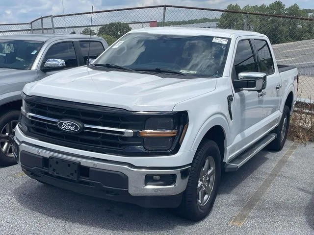 Certified Used 2024 White Ford XLT image 3