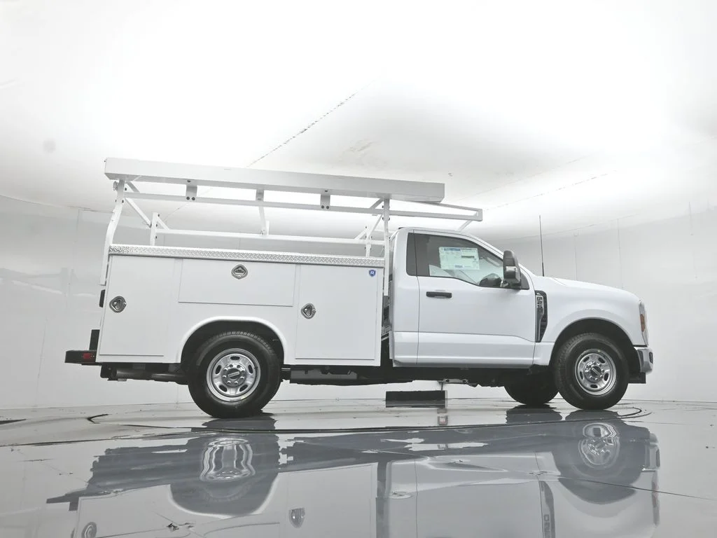 New 2026 White Ford XL image 7