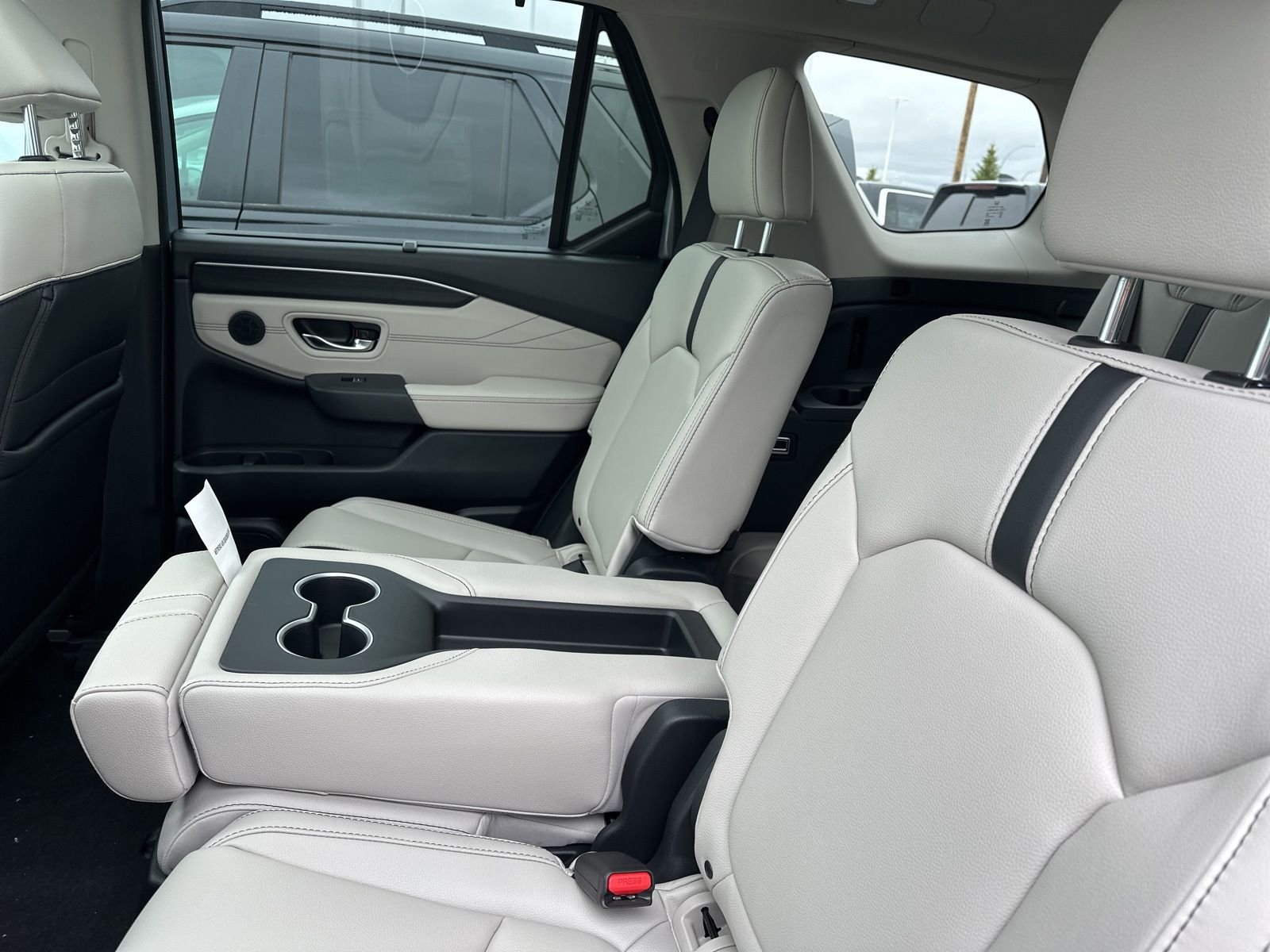 New 2026 Silver Honda Touring image 21