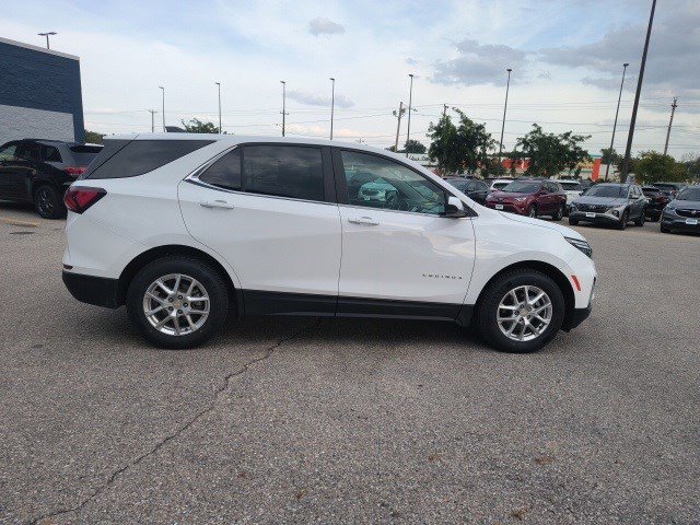 Used 2022 Summit White Chevrolet LT image 6
