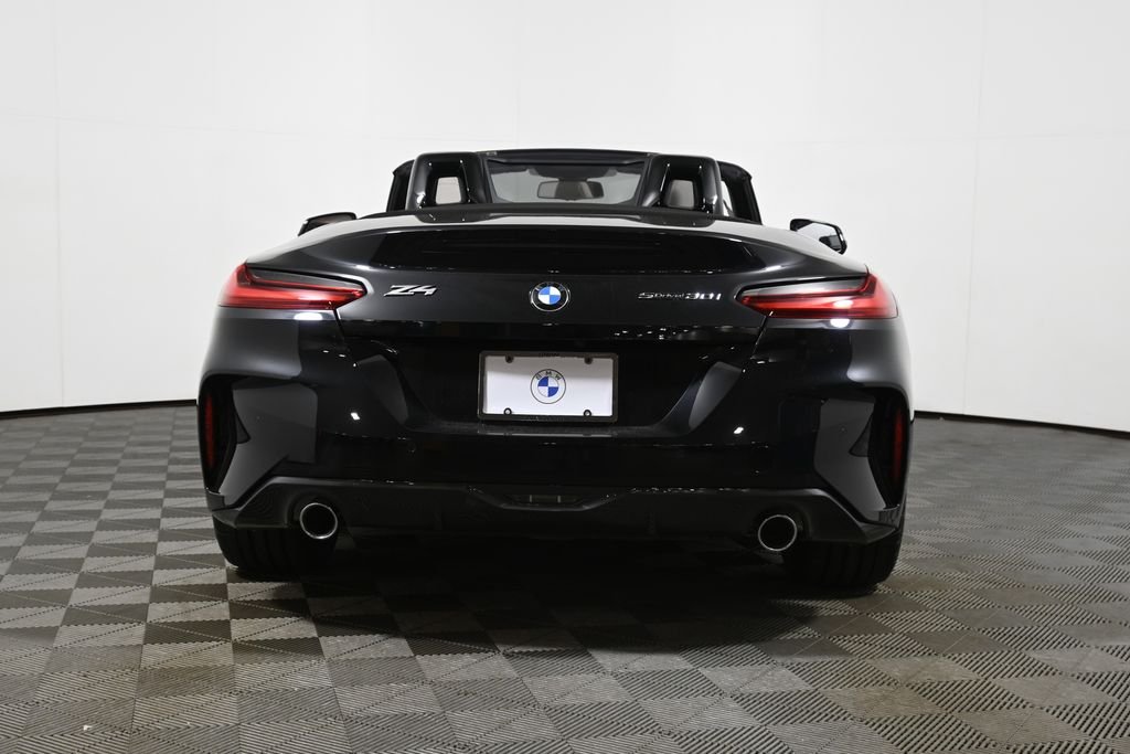 New 2026 Black Sapphire Metallic BMW sDrive30i image 14