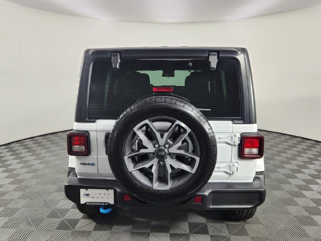 Used 2024 White Jeep Sport S 4xe image 4