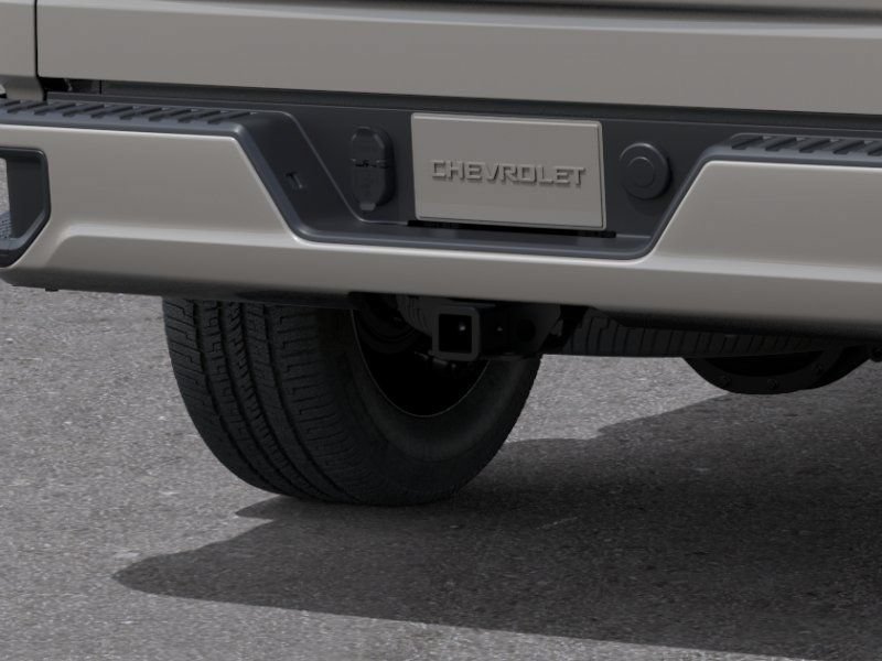 New 2026 White Sands Chevrolet Custom image 24