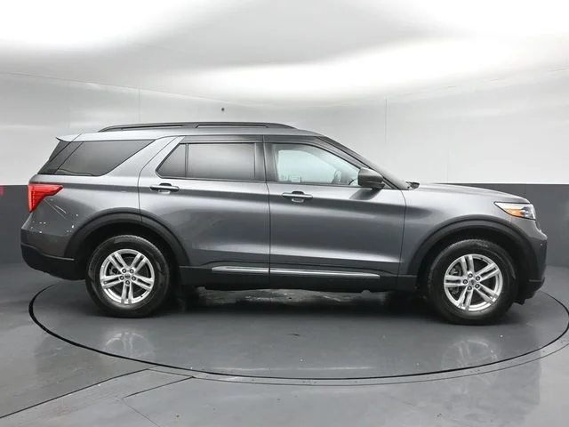 Used 2022 Gray Ford XLT image 8