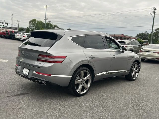 Used 2024 Silver Genesis 3.5T image 9