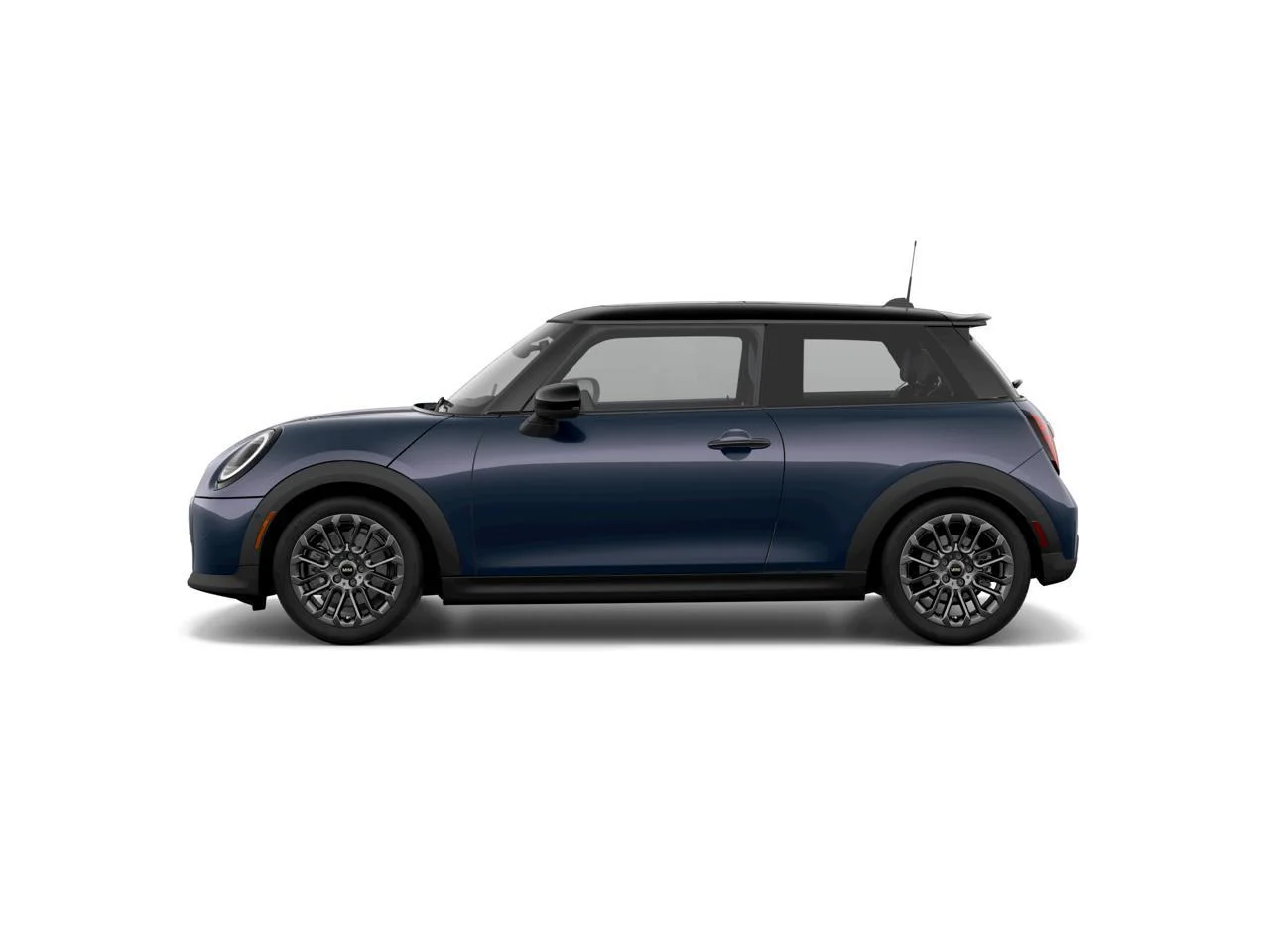 New 2026 Indigo Sunset Blue Metallic MINI Signature Plus image 4