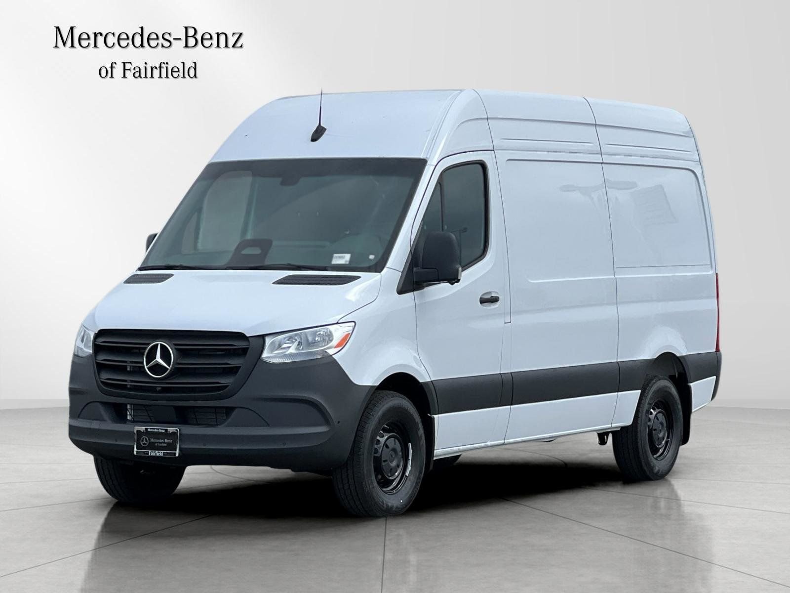 2026 Mercedes-Benz Sprinter 2500 144 WB's photo