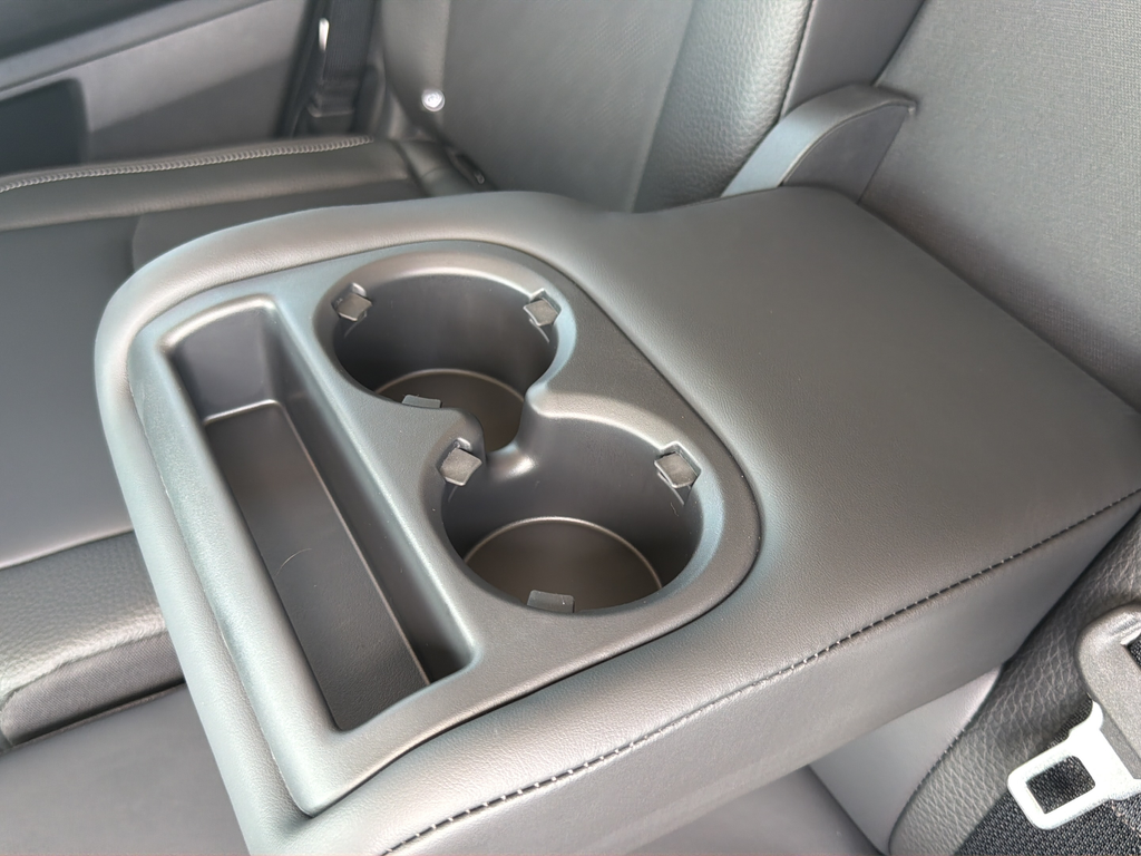 New 2026 White Nissan SL image 33