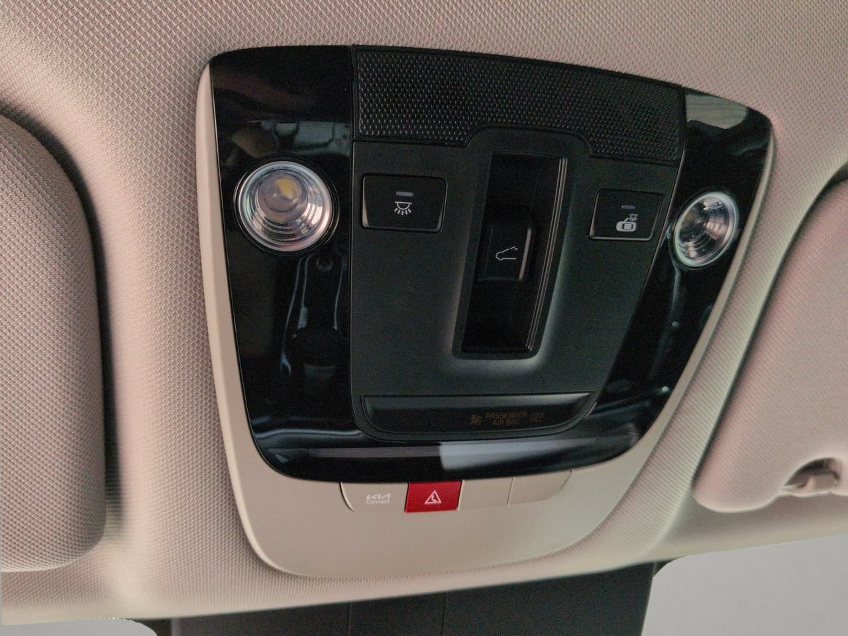 New 2026 Glacial White Pearl Kia S image 12