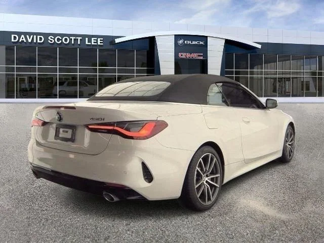 Used 2024 White BMW 430i xDrive image 3