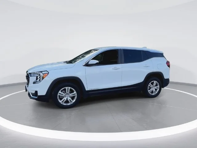Certified Used 2024 Summit White GMC SLE image 6