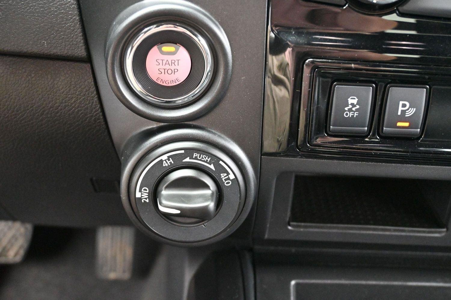 Used 2024 Super Black Nissan PRO-4X image 25