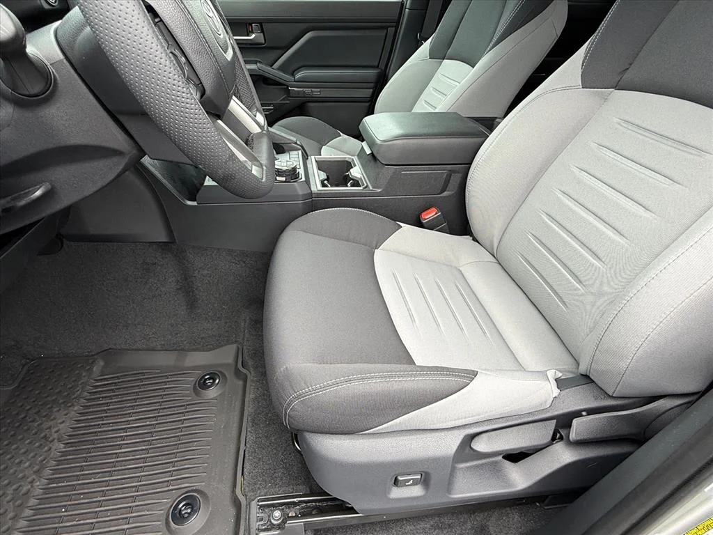 2026 Toyota Tacoma TRD Off Road - Photo 8