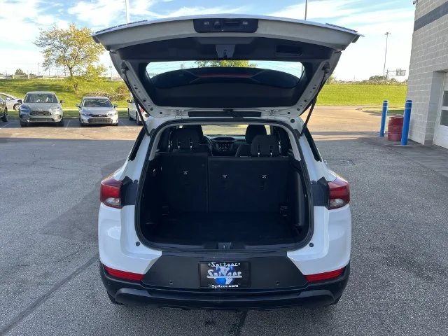 Used 2021 White Chevrolet LS image 28