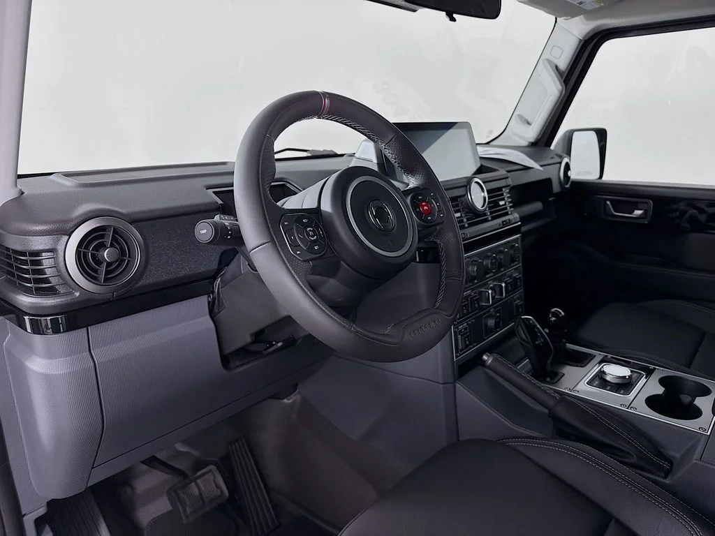 New 2025  INEOS Fieldmaster Edition image 4