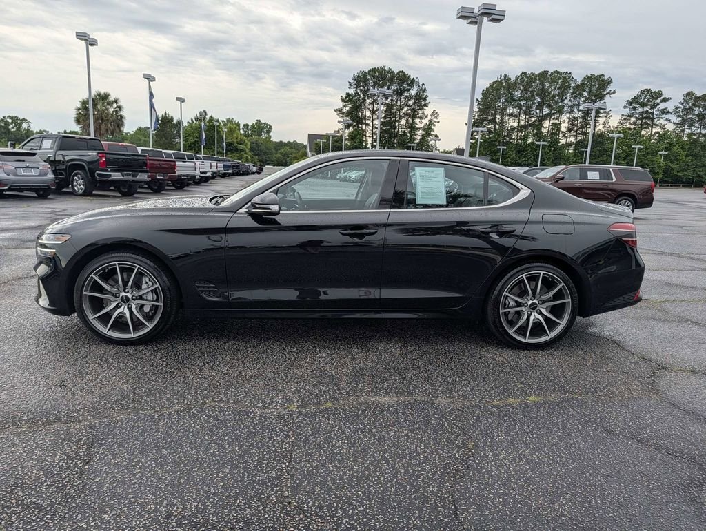 Used 2026 Black Genesis 2.5T image 9