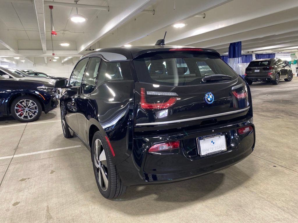 Certified Used 2020 Fluid Black w/BMW i Frozen Blue Accent BMW 120Ah w/Range Extender image 4
