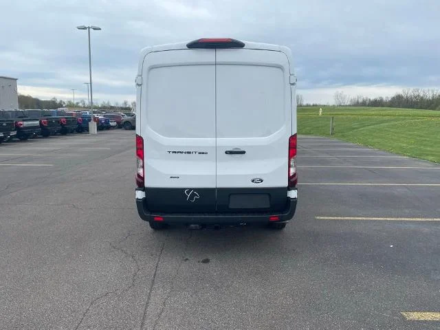 New 2026 Oxford White Ford Cargo Van image 27
