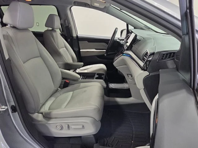 Used 2023  Honda Touring image 30