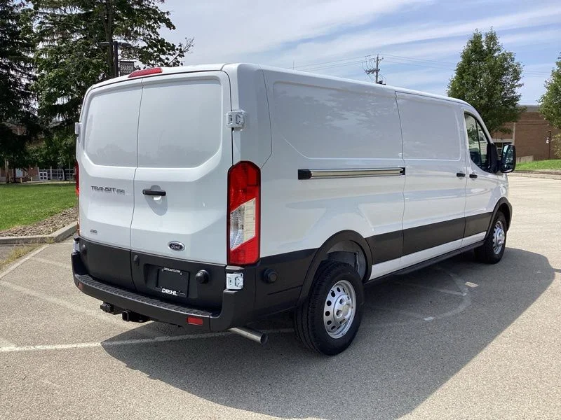 New 2025 White Ford Base image 7