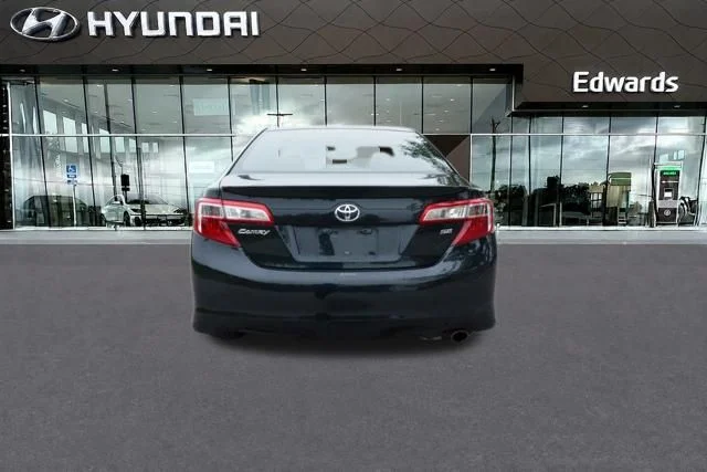 Used 2012 Gray Toyota SE image 5