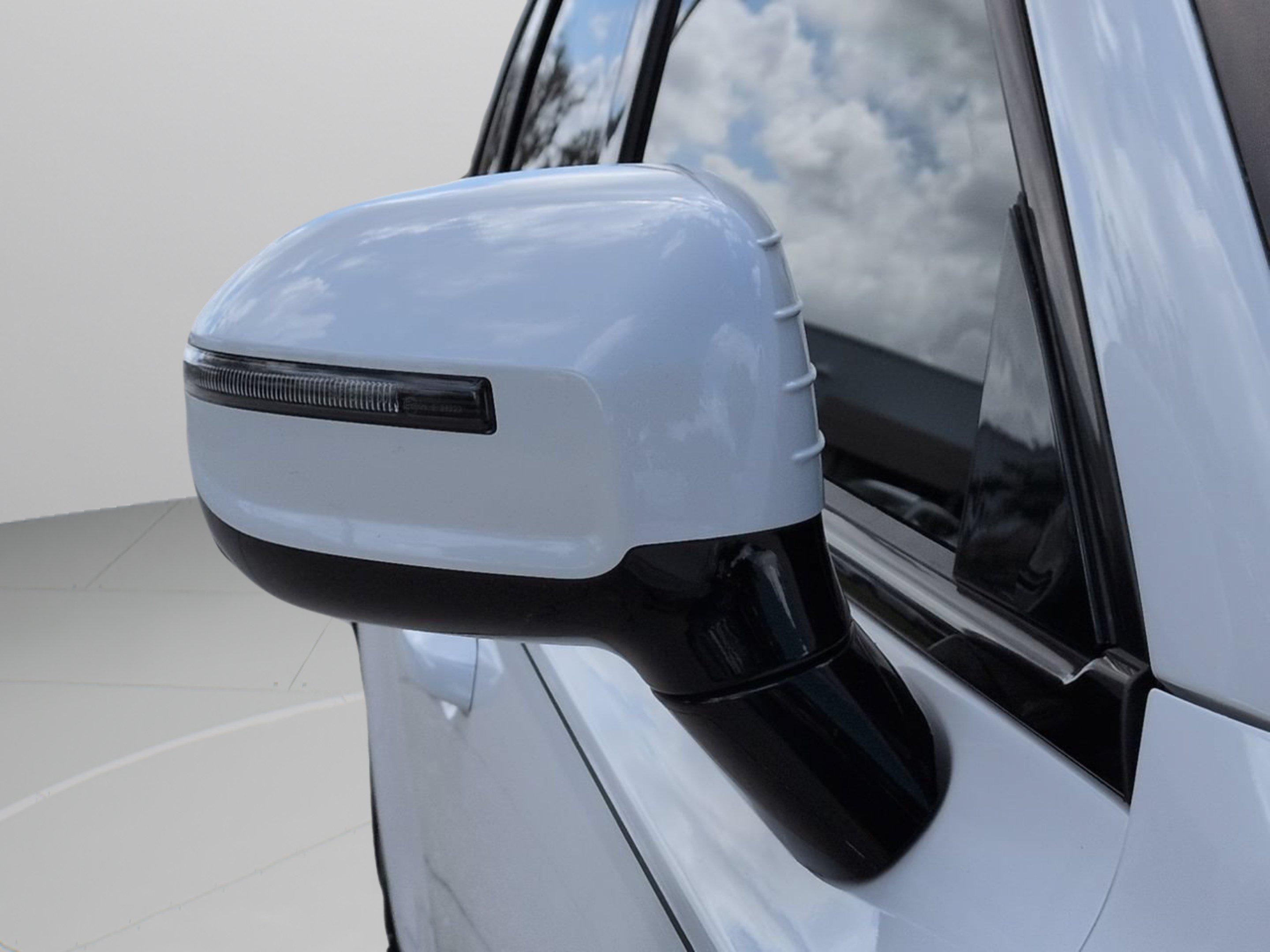 Used 2023 Glacial White Pearl Kia SX X-Pro image 14