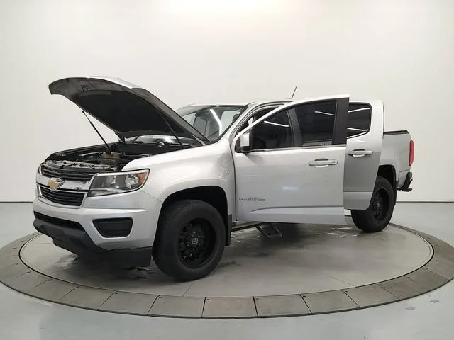 Used 2018 SILVER ICE METALLIC Chevrolet 2WD LT image 11