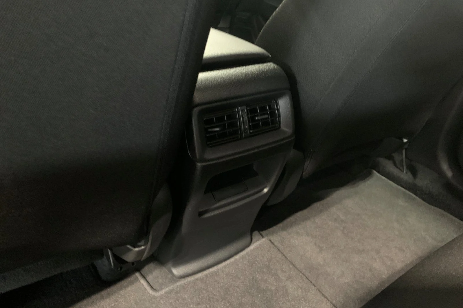 Certified Used 2023 Platinum White Pearl Honda LX image 14