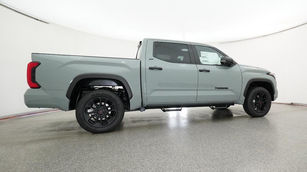 New 2026 Lunar Rock Toyota SR5 image 15