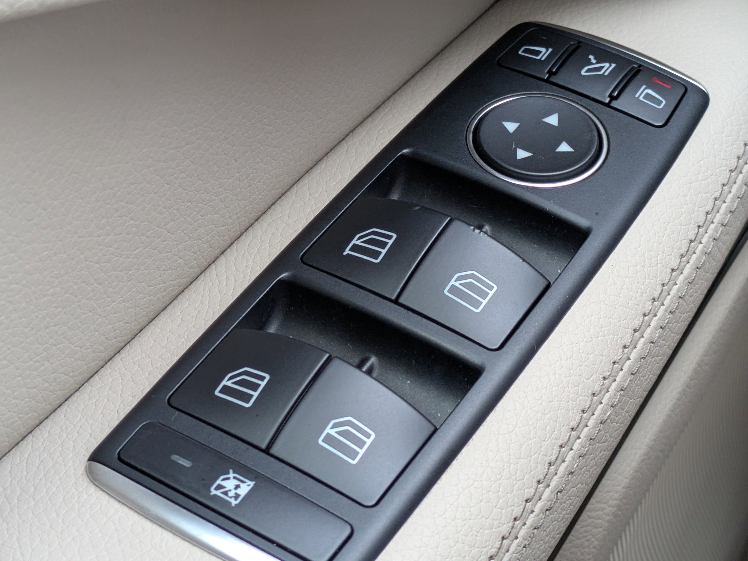 2016 Mercedes-Benz E-Class E350 Luxury - Photo 23