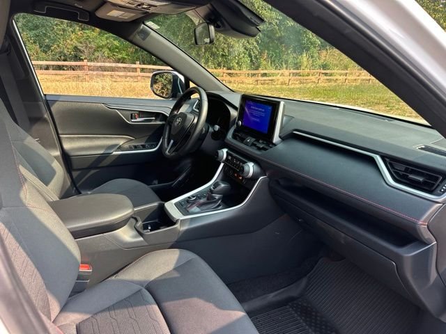 Used 2023 Ice Toyota SE image 24