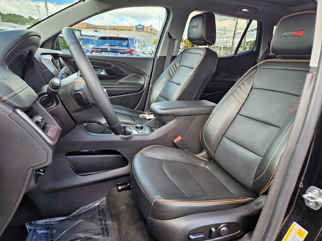 2024 GMC Terrain AT4 - Photo 10