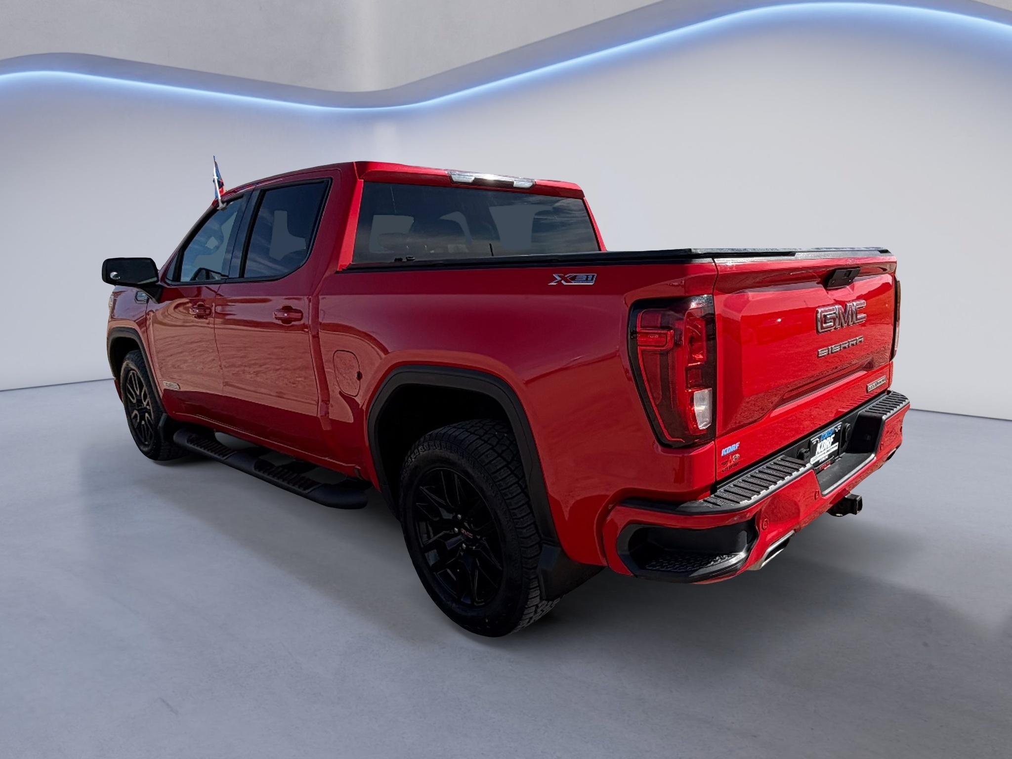 Used 2020 Cardinal Red GMC Elevation image 7