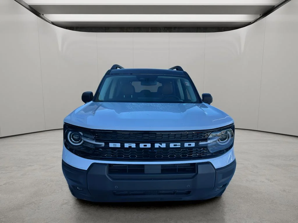 New 2025 Oxford White Ford Outer Banks® image 8