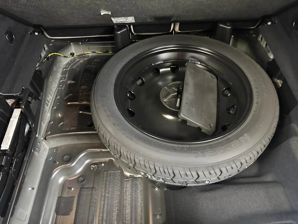 2021 Mercedes-Benz GLC GLC300 - Photo 25