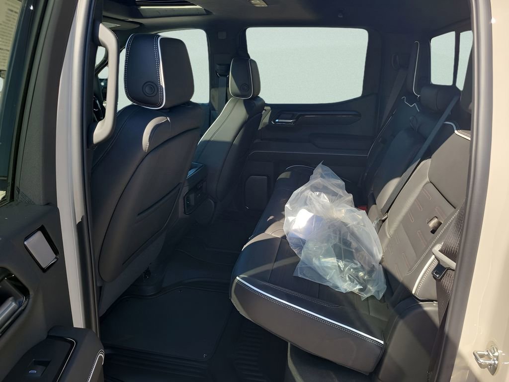 2026 GMC Sierra 1500 AT4X - Photo 23