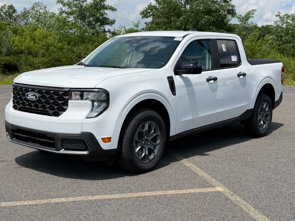 New 2026 Oxford White Ford XLT image 31