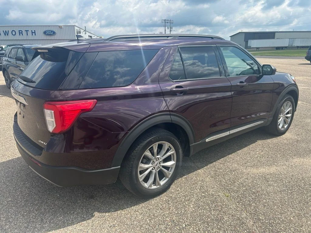 2023 Ford Explorer XLT - Photo 7