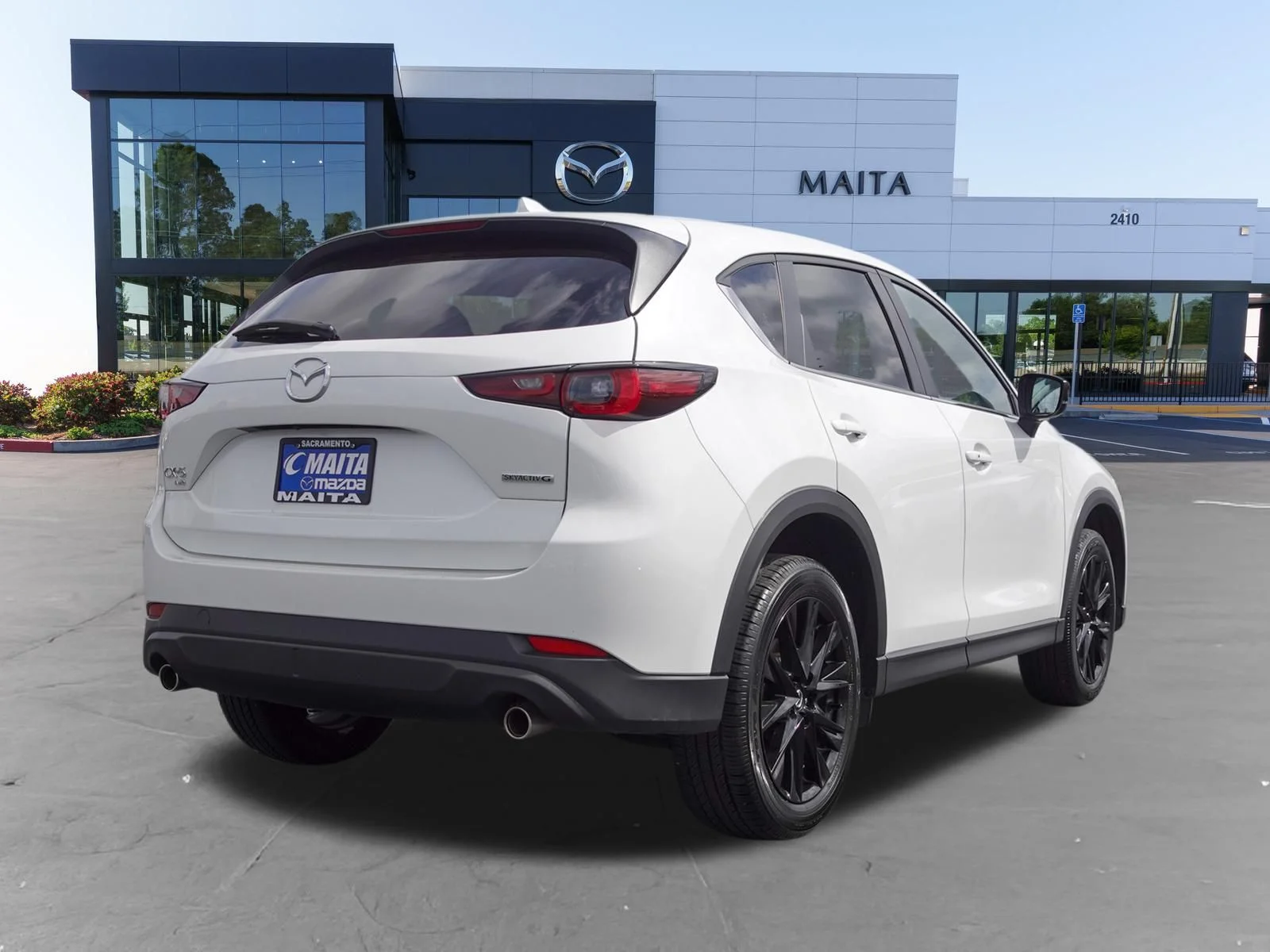 Certified Used 2025 Rhodium White Metallic Mazda 2.5 S Carbon Edition image 4