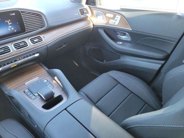 Used 2026 Black Mercedes-Benz GLE 350 image 12