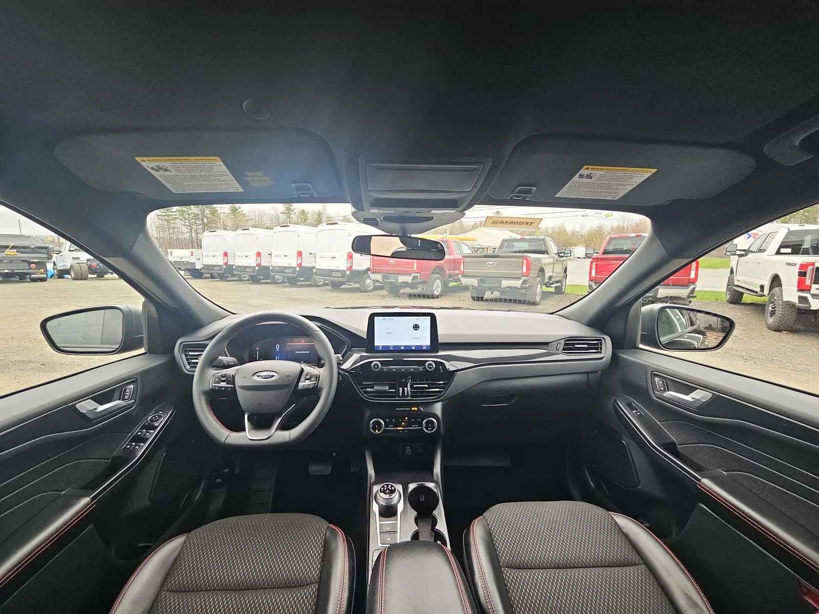 Used 2025 Agate Black Metallic Ford ST-Line image 16