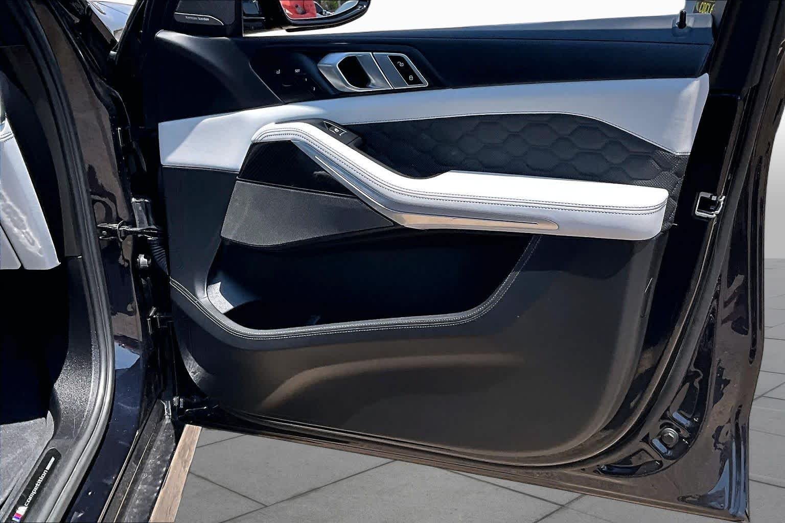 Used 2023 Carbon Black Metallic BMW  image 20