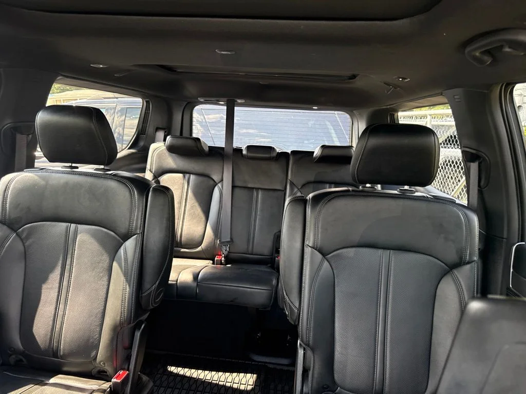 Used 2025 Black Jeep Series III image 5