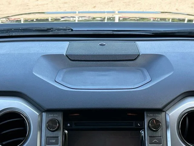 Used 2018 Gray Toyota SR5 image 50